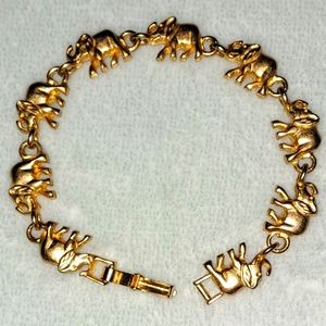 Cute elephant bracelet.